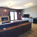 Zennova #80 Kastra Apartment